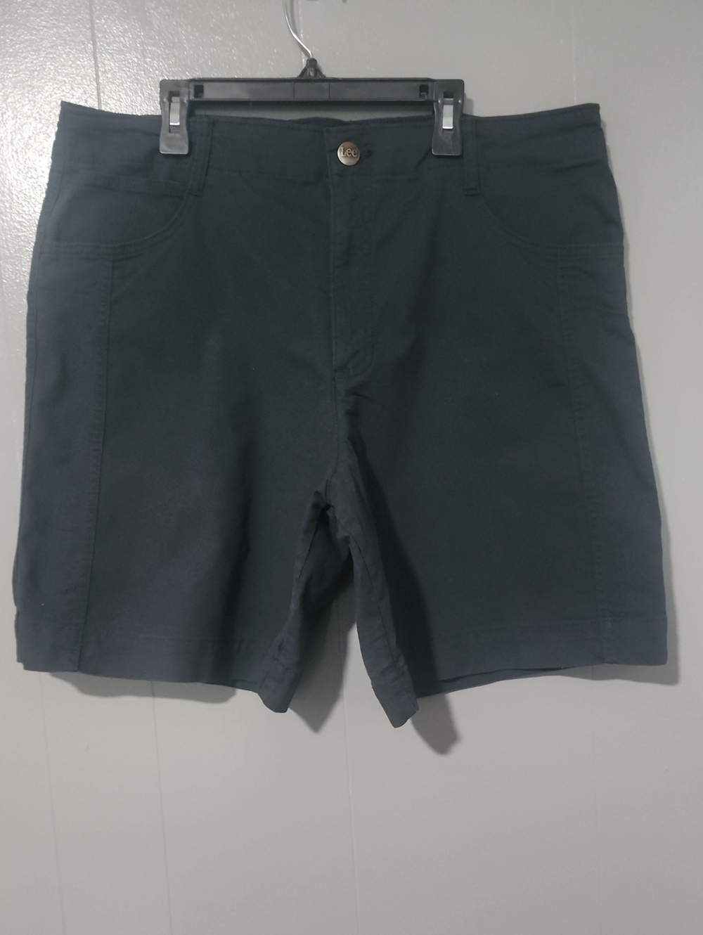 Lee Women’s Dark Navy Flat-Front Shorts